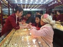 Bản tin thị trường vàng sáng 17.12: Giá vàng bật tăng