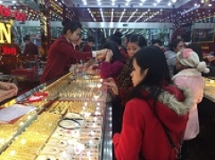 Bản tin thị trường vàng sáng 24.12: Vàng bật tăng