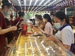 Bản tin thị trường vàng sáng 4/10:  Vàng trong nước xu hướng tăng đầu tuần