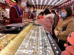 Bản tin thị trường vàng sáng 10/1: Đầu tuần giá vàng trong nước chưa có tín hiệu rõ ràng