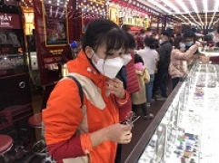 Bản tin thị trường vàng sáng 9/2: Giá vàng tuột mốc 63 triệu/lượng