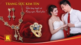 Cách phối trang sức để tỏa sáng đón năm mới