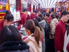 Bản tin thị trường vàng sáng 13/2/2025: Giá vàng tăng vọt