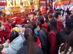 Bản tin thị trường vàng sáng 14/2/2025: Giá vàng lại tăng mạnh